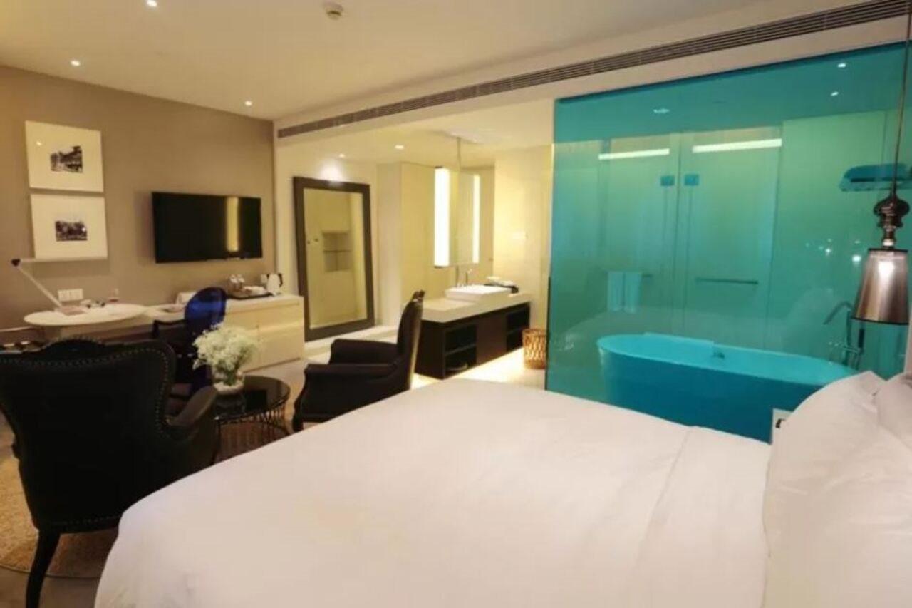 Jinjiang Metropolo Classiq Off Bund Hotel 4*