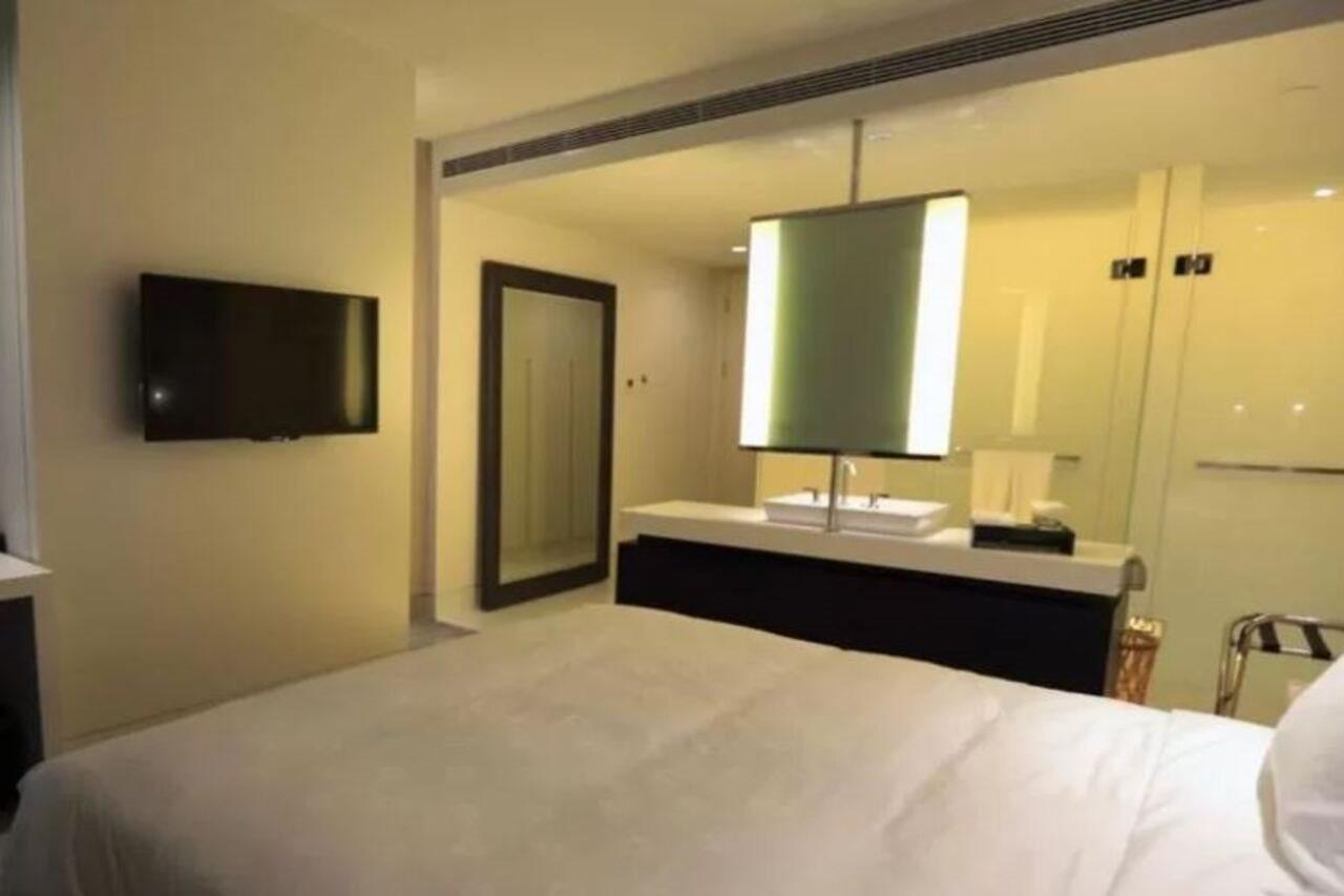 Jinjiang Metropolo Classiq Off Bund Hotel